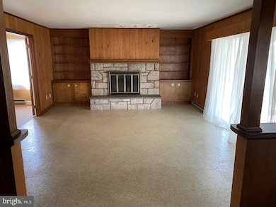 527 Shalter Ave, Temple, PA 19560 - photo 7