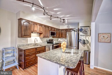 6004 Morgan Ct, Alexandria, VA 22312 - photo 3