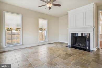 14780 Potomac Branch Dr unit 459A, Woodbridge, VA 22191 - photo 4