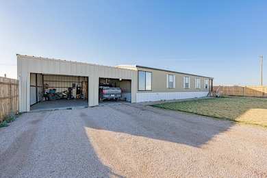 2120 Bowie St, Midland, TX 79705 - photo 2