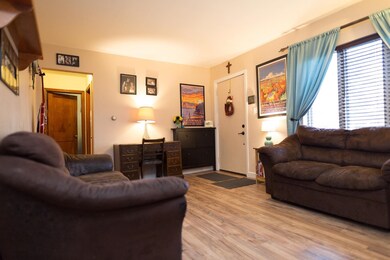 238 N Lindberg St, Griffith, IN 46319 - photo 5