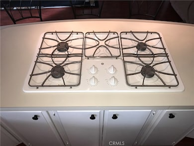 13958 Victoria Ct, Victorville, CA 92395 - photo 7