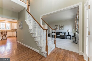 34 Endslow Ln, Perkasie, PA 18944 - photo 2