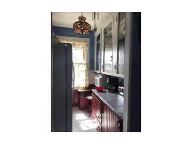 35 Burnside St, Providence, RI 02905 - photo 4