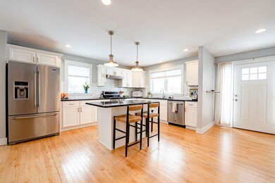 33 Dupont Ct, Yarmouth, ME 04096 - photo 2