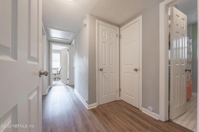 6550 Solandra Dr S, Jacksonville, FL 32210 - photo 6