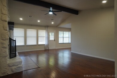 1312 W Birmingham St, Broken Arrow, OK 74011 - photo 3