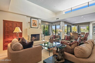-Living Room Detaills
