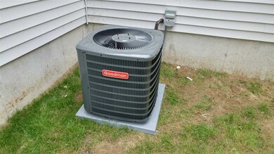 0 Firefly unit 8 4619476, Somersworth, NH 03878 - photo 7