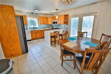 1026 Crawford St, Bethlehem, PA 18017 - photo 7