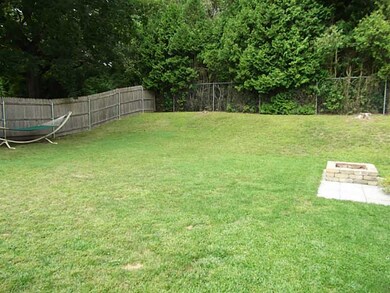 187 Roberta Ave, Woonsocket, RI 02895 - photo 6