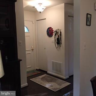 4209 Stockbridge Dr unit 10C, Dumfries, VA 22025 - photo 3