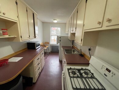 39 Commonwealth Ave unit 23, Chestnut Hill, MA 02467 - photo 3