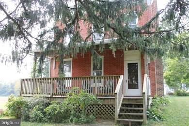 1104 Rickenbach Rd, Reading, PA 19605 - photo 5