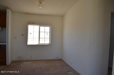 4625 W Robbie Ln, Paulden, AZ 86334 - photo 3