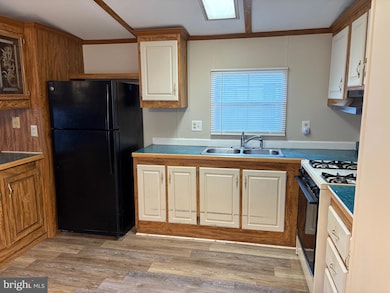 1021 Barberry Ave unit T67, Reading, PA 19605 - photo 2