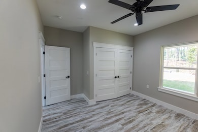 726 PR 8556 Fm 705, Broaddus, TX 75972 - photo 6