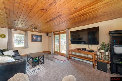 1127 1127 N 4th St, Mankato, MN 56001 - photo 7