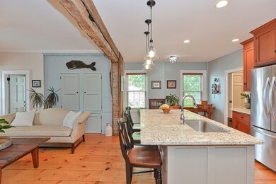 28 Middle St, Fairhaven, MA 02719 - photo 5