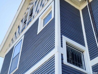 216 E 3rd St, Flora, IL 62839 - photo 7