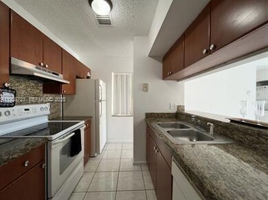11584 NW 44th St unit 11584, Coral Springs, FL 33065 - photo 2