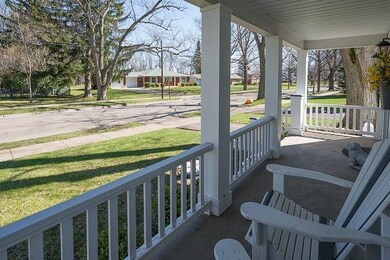 354 Washington St, Chelsea, MI 48118 - photo 3