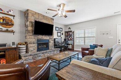 215 Regency Point Path, Lexington, KY 40503 - photo 7