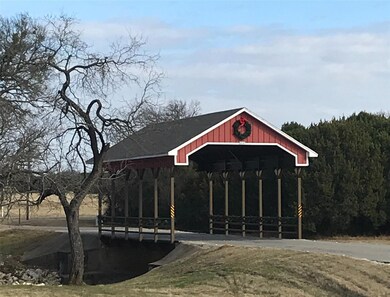 39242 Cedar Park Dr, Whitney, TX 76692 - photo 3