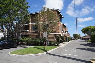 SIDE - REAR ELEVATION. THE COVETED CORNER END UNIT.