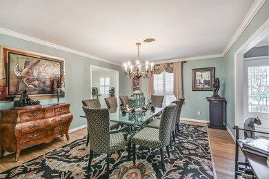 10103 Pine Forest Rd, Houston, TX 77042 - photo 7