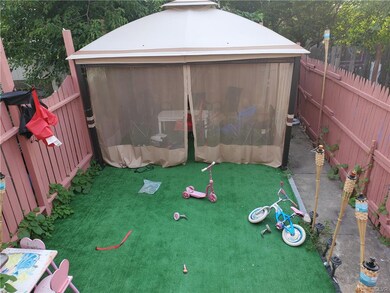 110 N 2nd St, Allentown, PA 18101 - photo 4