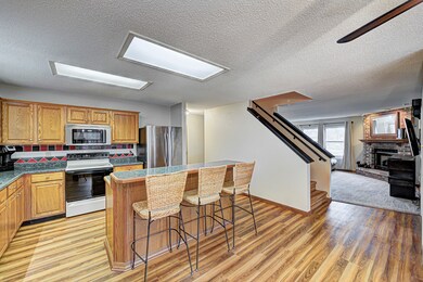 12160 Doncaster Ct, Fishers, IN 46037 - photo 7