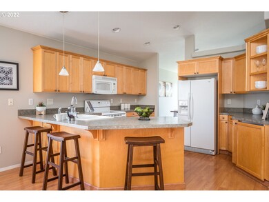 624 S Ponderosa Ct, Canby, OR 97013 - photo 2