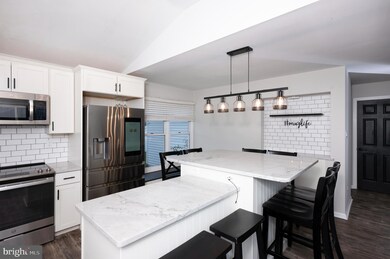 306 Patrick Way, Royersford, PA 19468 - photo 6