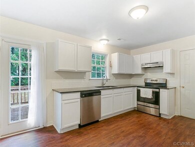 11512 Brandenburg Dr, Midlothian, VA 23112 - photo 7