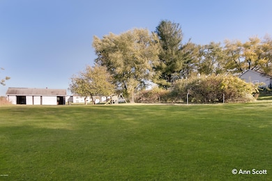 6945 Pine Island Dr NE, Comstock Park, MI 49321 - photo 6