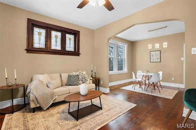 7429 Warner Ave, Saint Louis, MO 63117 - photo 3