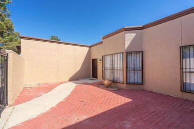 424 Linger Ln, Horizon City, TX 79928 - photo 5