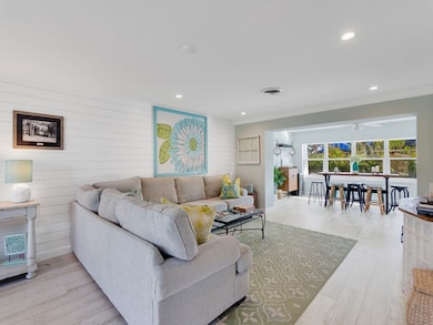 610 Honeysuckle Ln, Vero Beach, FL 32963 - photo 5