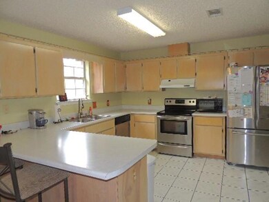 Large Kitchen