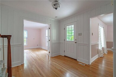 4910 Bridlepath Dr, Macungie, PA 18062 - photo 6