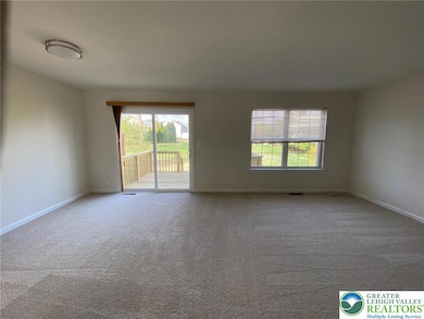 1064 Timberidge Ln, Allentown, PA 18106 - photo 6