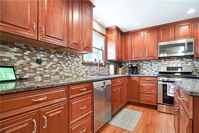 12179 Pine Crest Ct, Trafford, PA 15085 - photo 6