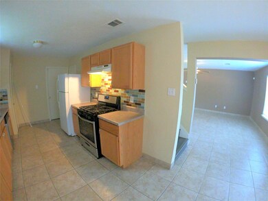 6322 Sutton Meadows Dr, Houston, TX 77086 - photo 4