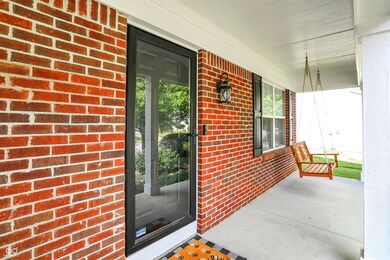 12004 Gatwick View Dr, Fishers, IN 46037 - photo 4