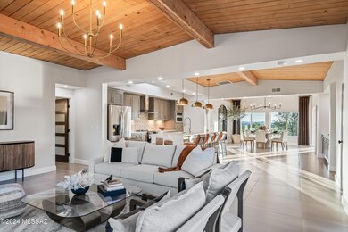 07-Living Area
