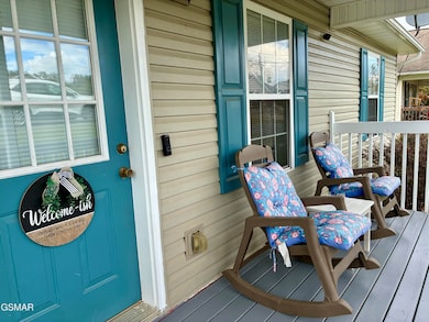 151 Red Bud Ln, Sevierville, TN 37876 - photo 2