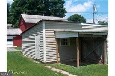 3 N Farquhar St, Union Bridge, MD 21791 - photo 3