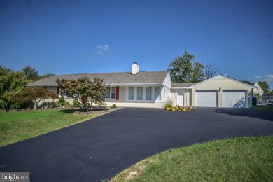 9915 Watkins Rd, Gaithersburg, MD 20882 - photo 2