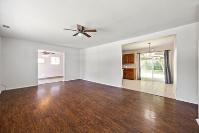 1008 S Janelle Ave, Fayetteville, AR 72701 - photo 5
